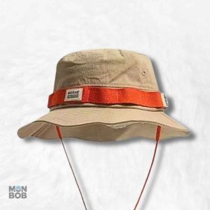 Chapeau Safari Beige élégant pour les aventures en plein air