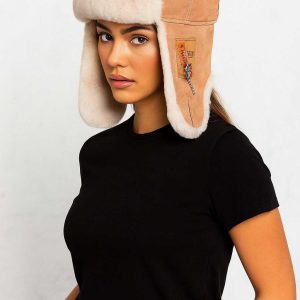 Accessoire de mode : chapka en coloris camel