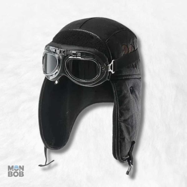 Chapka lunettes noires tendance pour l'hiver